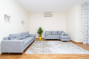 Home 15 300x200